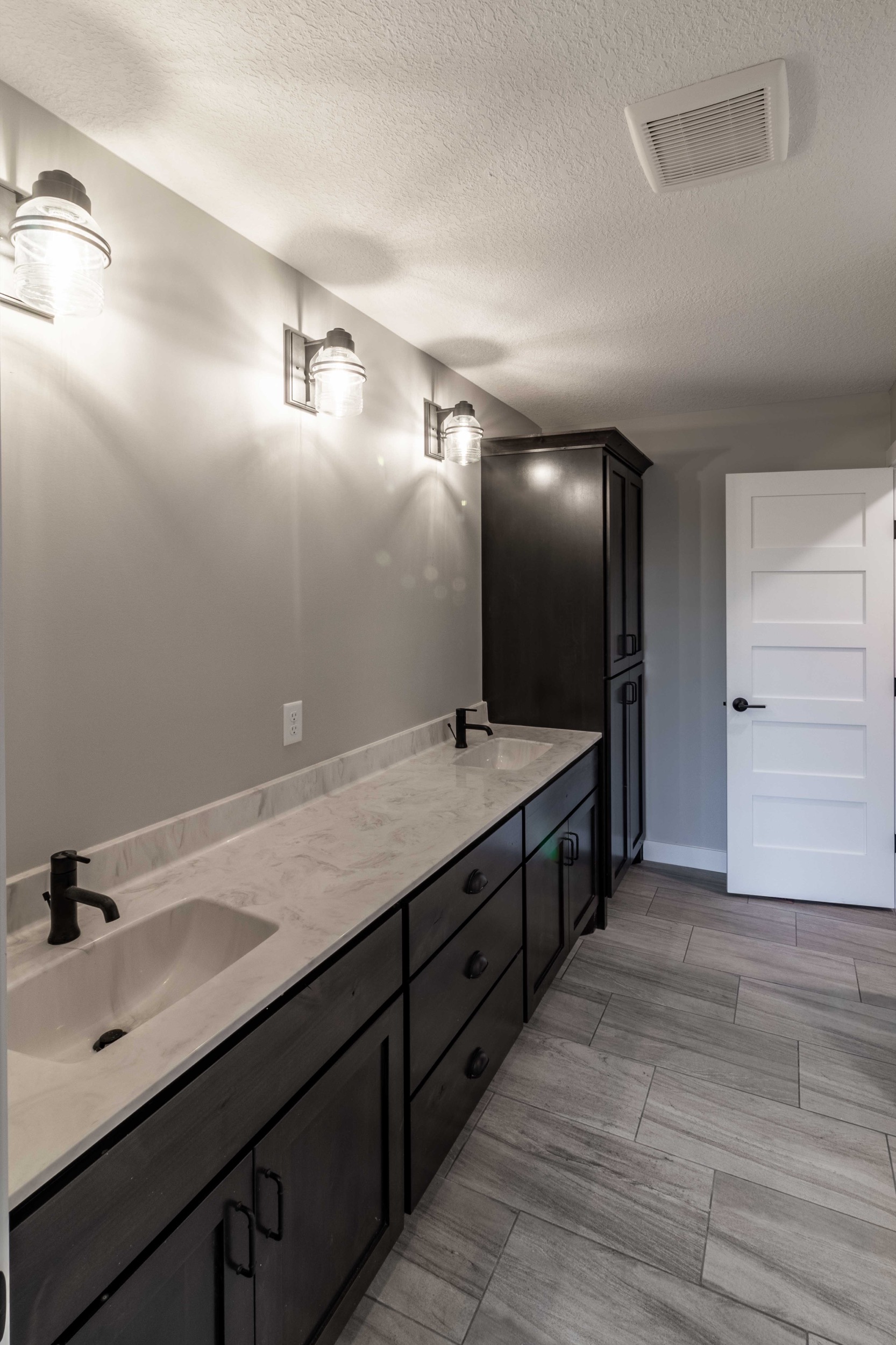 The "Cardinal" Avalon Homes